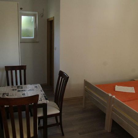 Bed & Breakfast Novalja Inn Kültér fotó