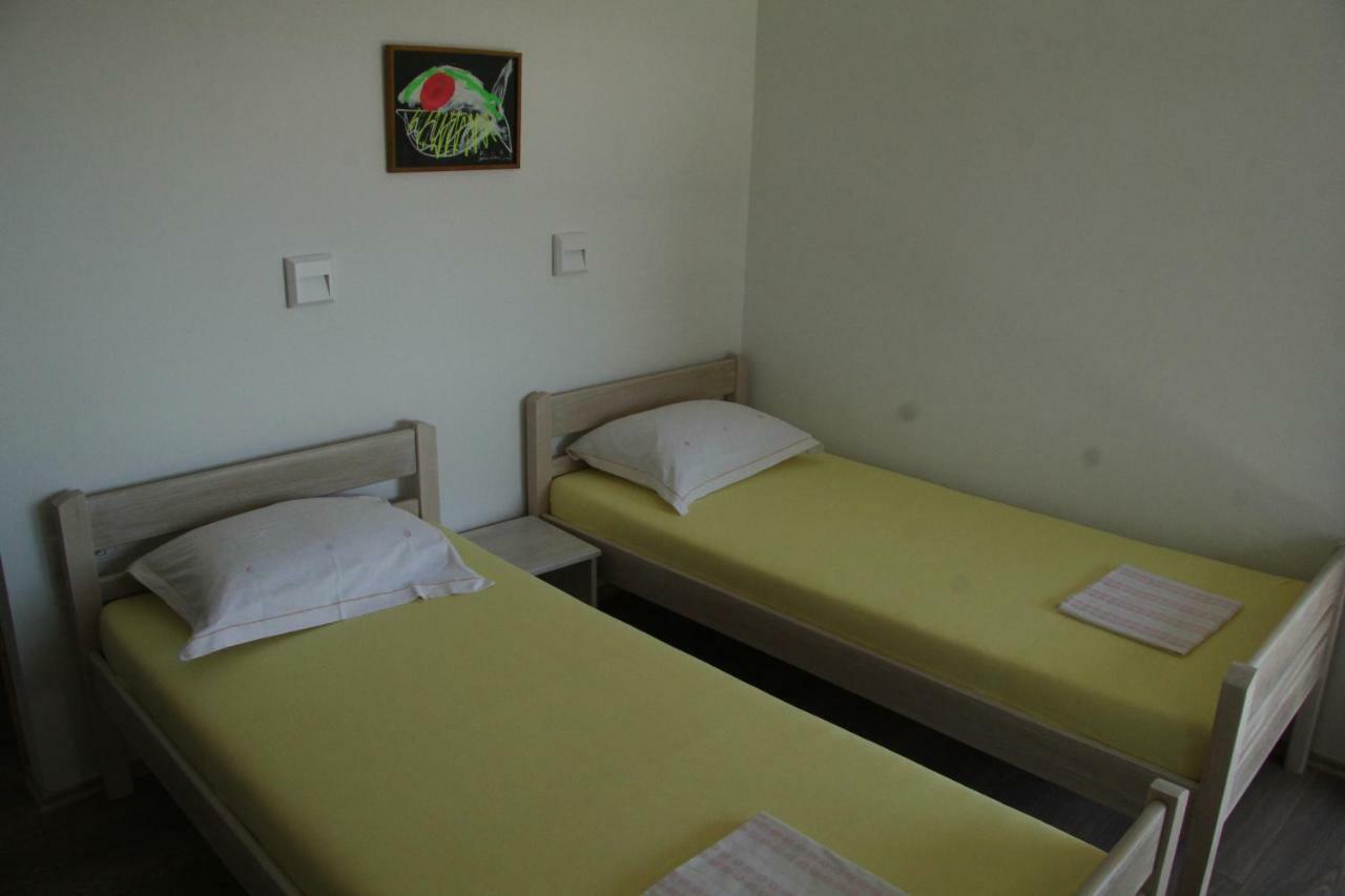 Bed & Breakfast Novalja Inn Kültér fotó