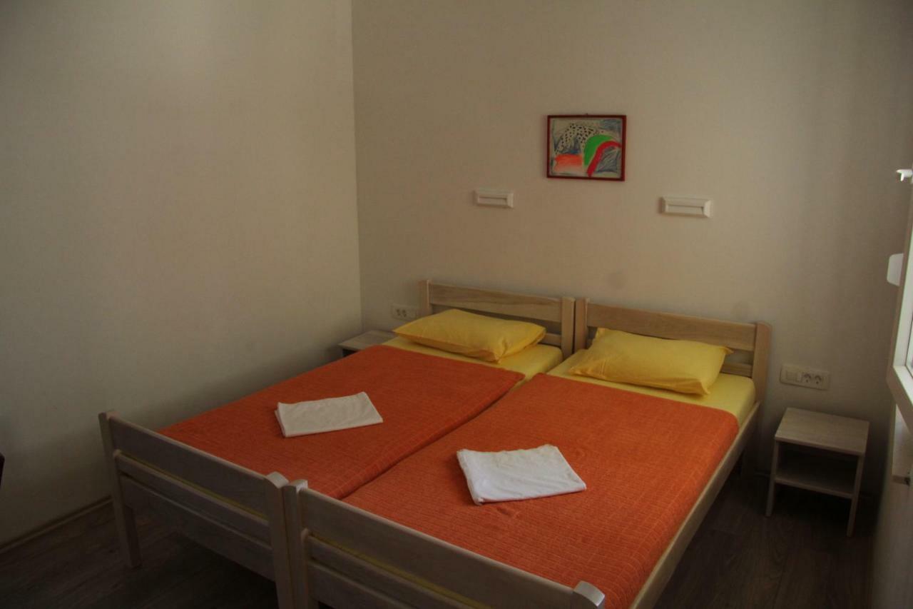 Bed & Breakfast Novalja Inn Kültér fotó